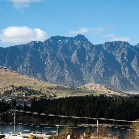 Lomond Retreat - Near Cbd Executive Apartment كوينستاون المظهر الخارجي الصورة