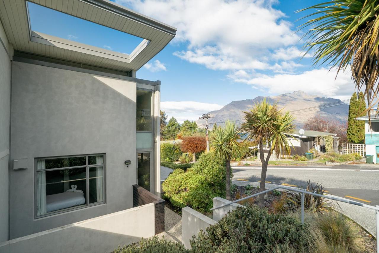 Lomond Retreat - Near Cbd Executive Apartment كوينستاون المظهر الخارجي الصورة